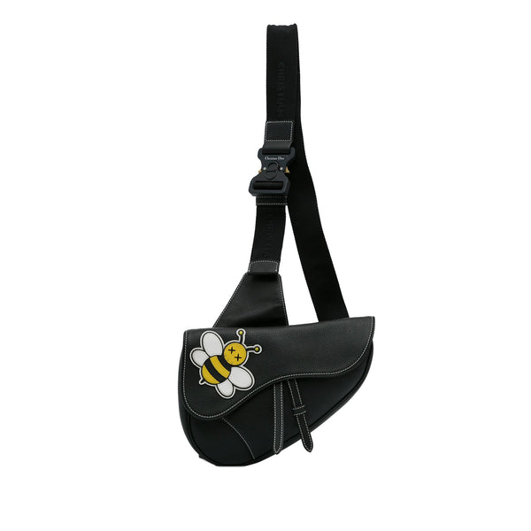 Dior x Kaws Bee Saddle Bag (SHG-NEBKWJ) – LuxeDH