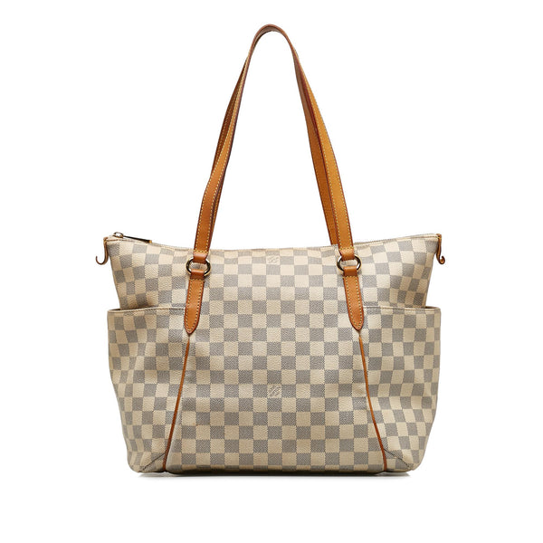 /cdn/shop/files/Louis-Vuitton-Damier