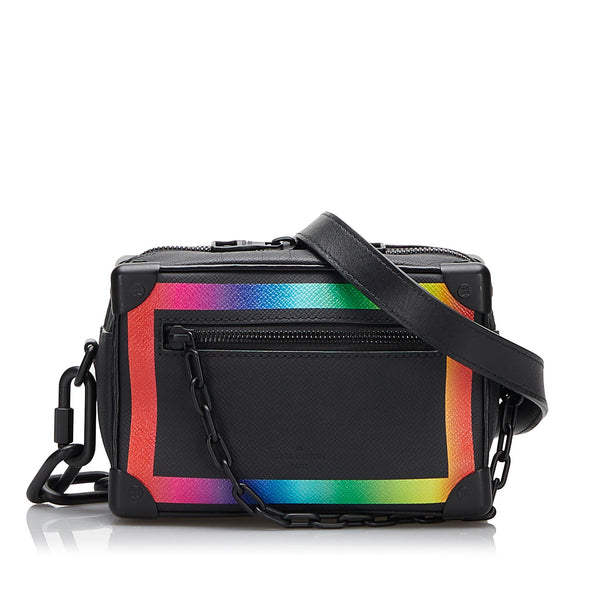 Louis Vuitton Soft Trunk Taiga Black/Rainbow pour hommes