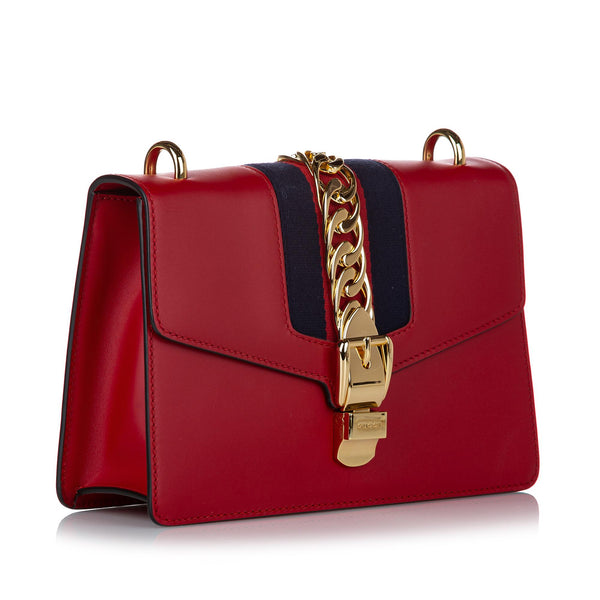 Gucci Sylvie Small Shoulder Bag in Red