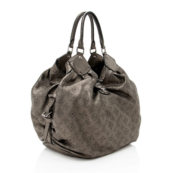 Louis Vuitton Embossed Grained Leather Maida Hobo (SHF-21160) – LuxeDH