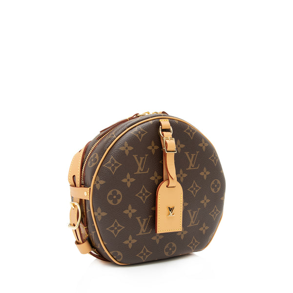 Louis Vuitton Giant Monogram Crafty Boite Chapeau Souple PM Bag (SHF-h –  LuxeDH