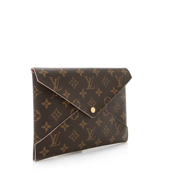 Louis Vuitton Monogram Clutch Bag: A Unique Combination Of