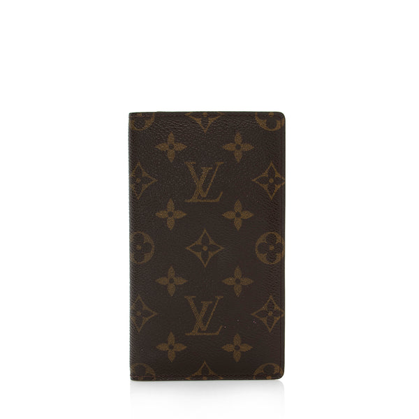 Louis Vuitton Taiga Leather Passport Coverage