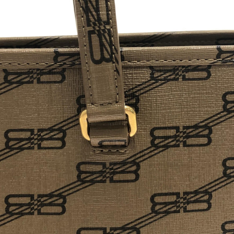 Balenciaga BB Monogram Signature East-West Shopper M (SHG-NqP80x)