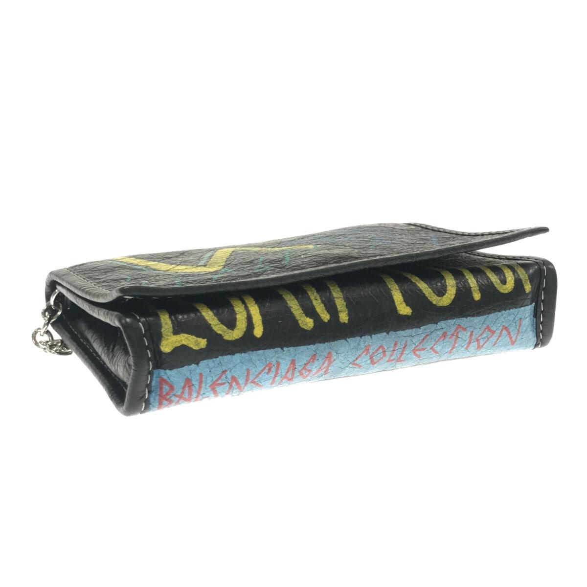 Balenciaga Graffiti Bazar Wallet on Chain (SHG-oYMvoB) – LuxeDH