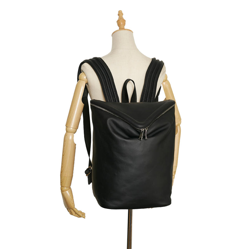 Bottega Veneta Beak Backpack (SHG-mbLmBG) – LuxeDH