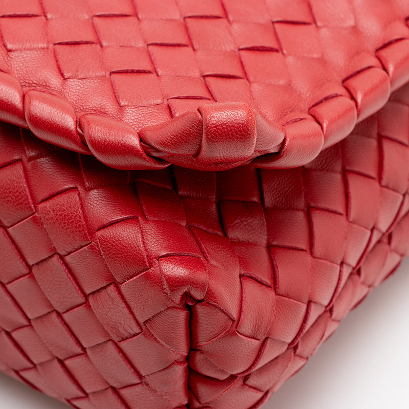 Bottega Veneta Intrecciato Bulb Shoulder Bag (SHG-30582) – LuxeDH