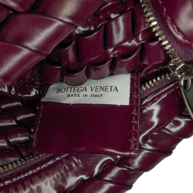 Bottega Veneta Nappa Intrecciato Slanted Clutch (SHG-AMZyVp)