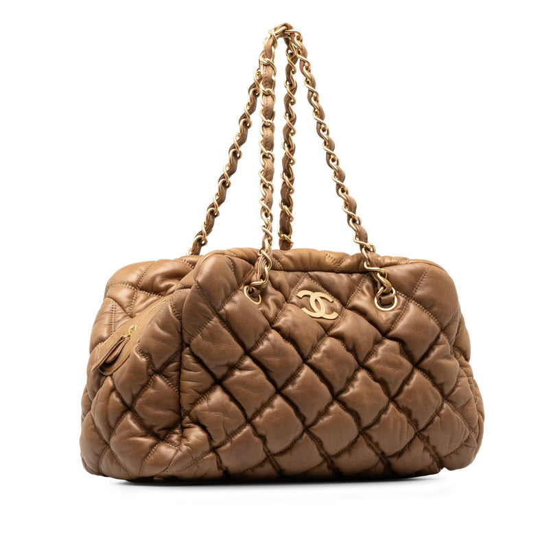 Chanel Bubble Quilt Bowling Bag (SHG-wCB0Pq)