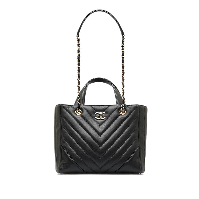 Shop Chanel Gabrielle Chevron