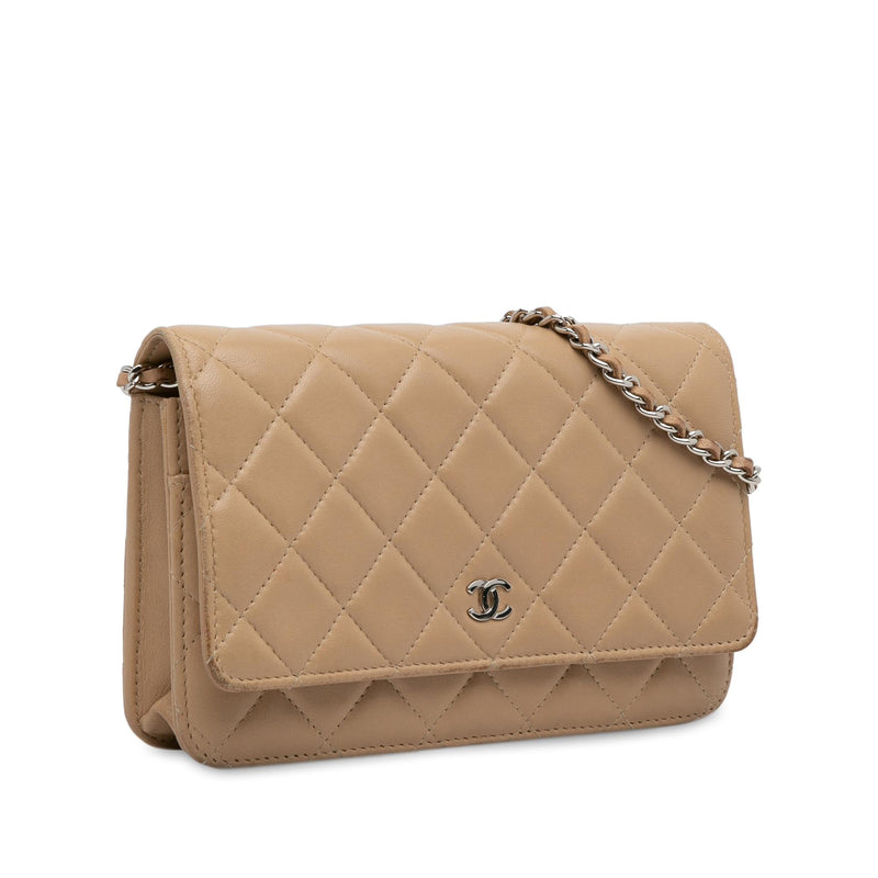 Chanel CC Classic Lambskin Wallet On Chain (SHG-kH8lRs)