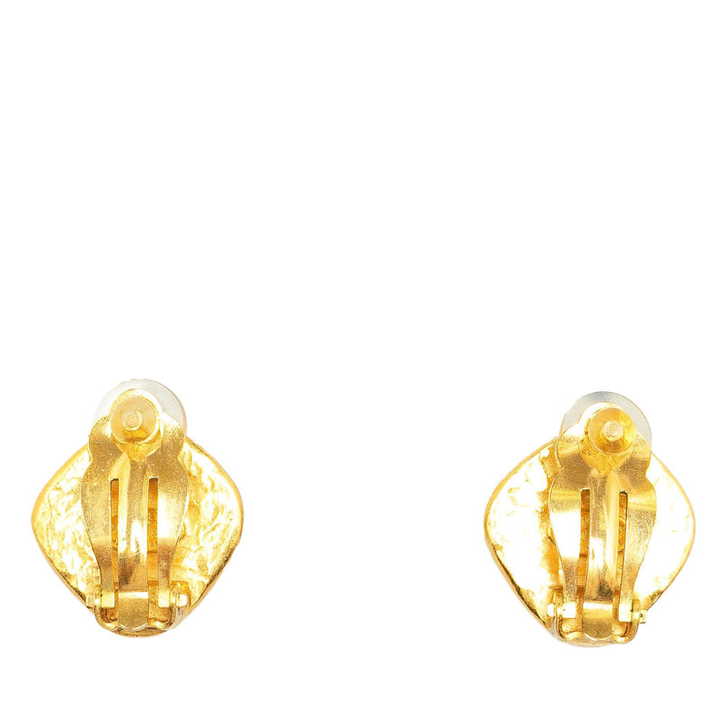 Chanel CC Clip on Earrings (SHG-O6zn0b)