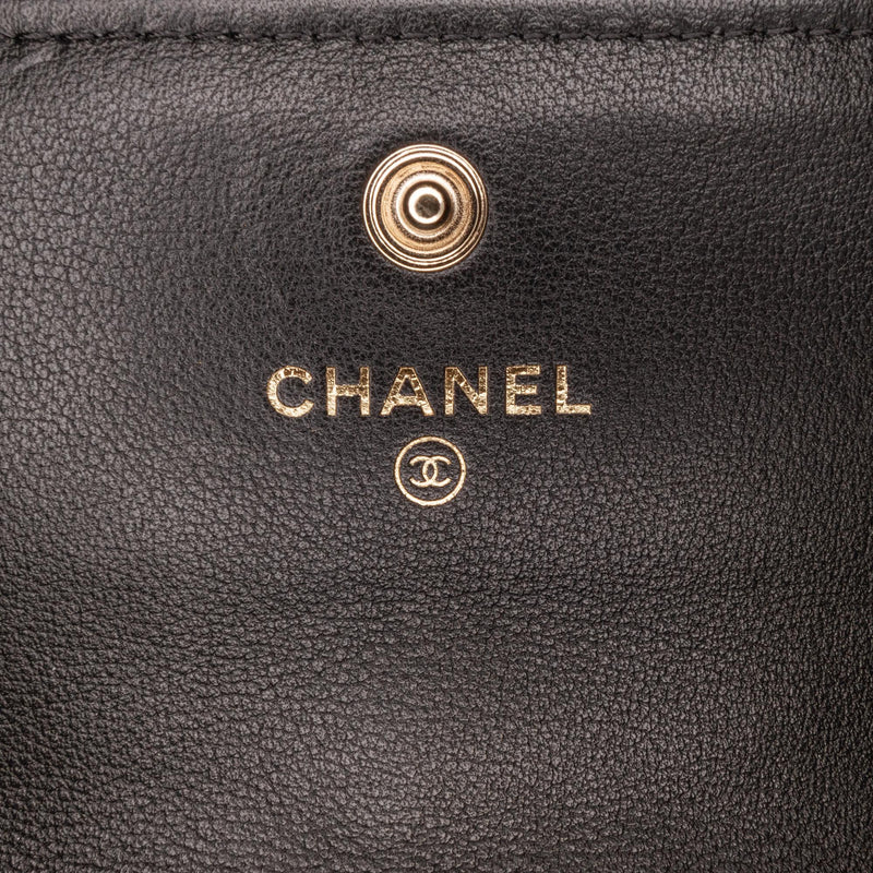 Chanel CC Lambskin About Pearls Card Holder On Chain (SHG-aVDLOG)