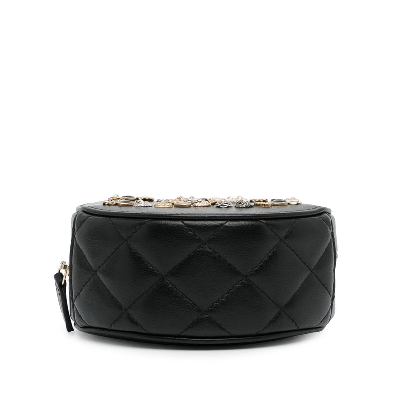 Chanel CC Lambskin Lucky Charms Round Clutch With Chain (SHG-MZAbpr)