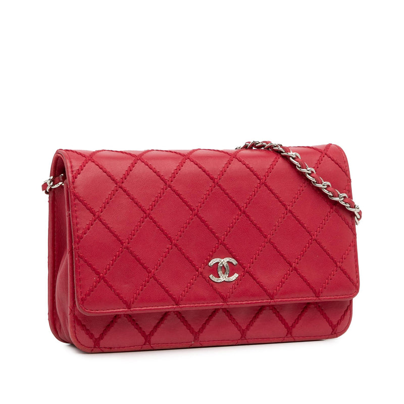 Chanel CC Lambskin Wild Stitch Wallet on Chain (SHG-XCKcTY)