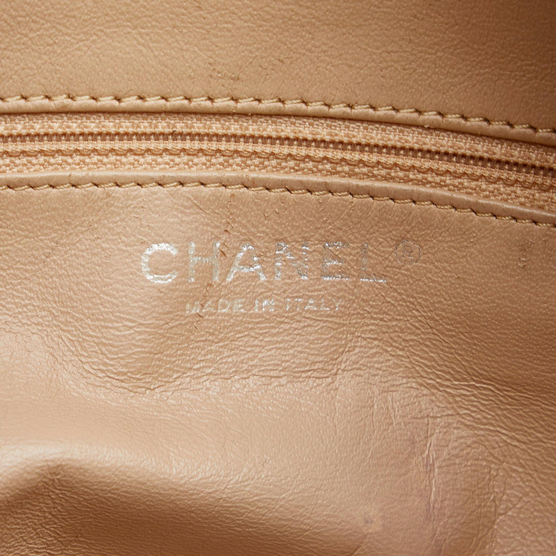 Chanel CC Luxe Ligne Handbag (SHG-oHc14K)