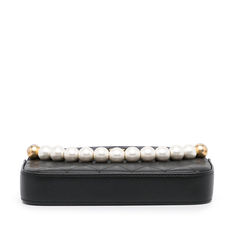 Chanel CC Pearl Wallet On Chain (SHG-Jcz7Wm)