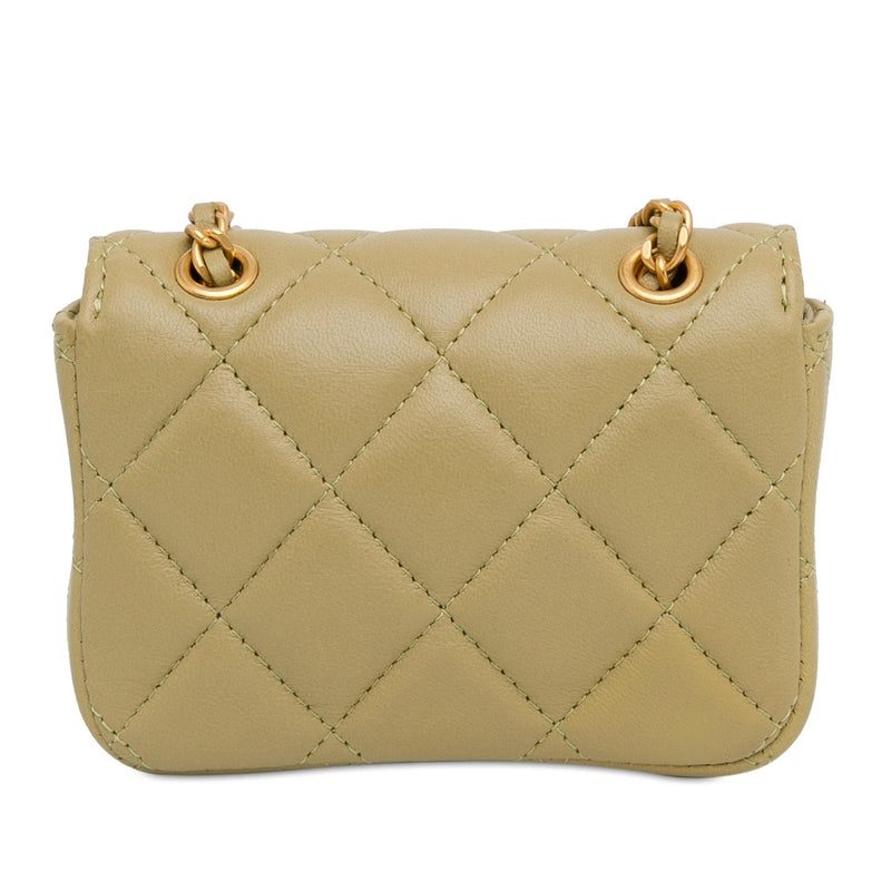 Chanel CC Quilted Calfskin Belt Bag (SHG-WnVN3d)