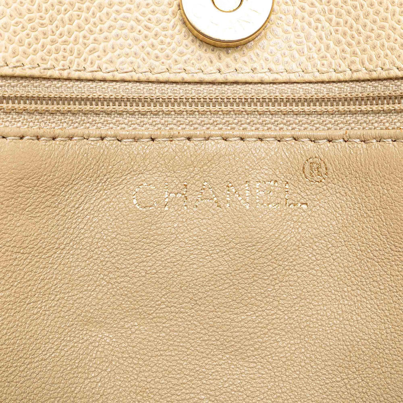 Chanel CC Quilted Caviar Wood Chain Tote (SHG-YvZpfz)