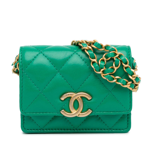 Chanel CC Quilted Lambskin Clutch with Chain (SHG-9Em7pa)