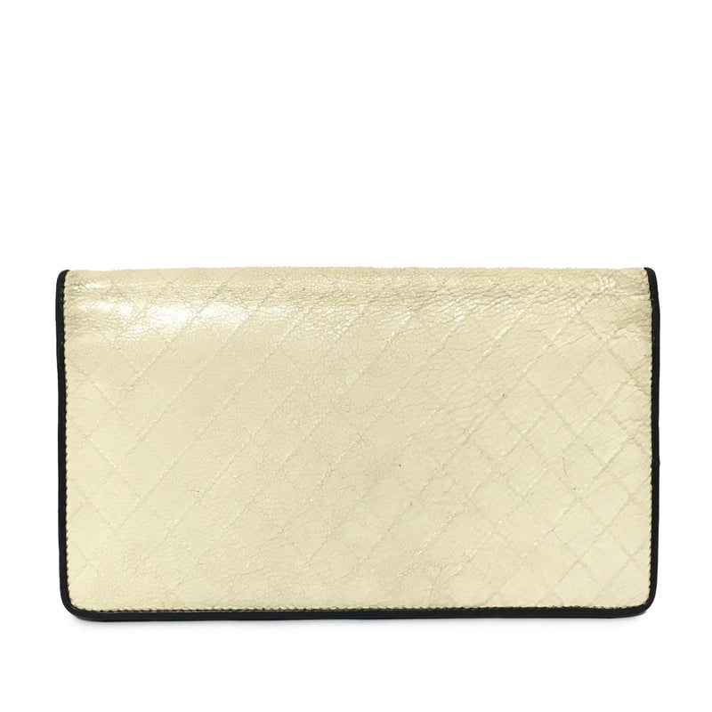 Chanel CC Quilted Lambskin Leather Long Wallet (SHG-5sKFrM)