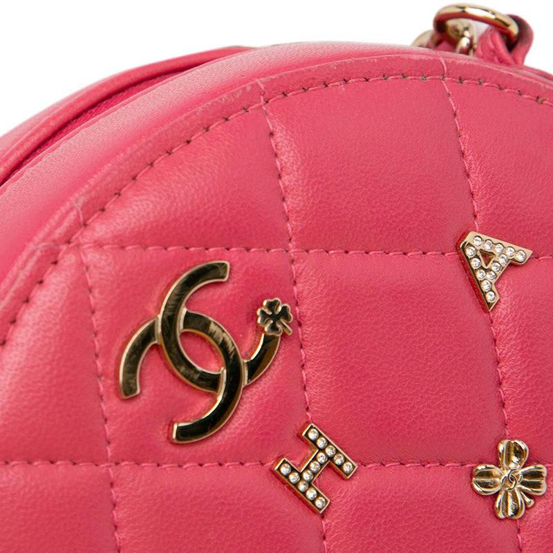 Chanel CC Quilted Lambskin Lucky Charms Round Clutch with Chain (SHG-Z9e0hS)