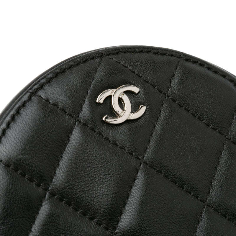 Chanel CC Quilted Lambskin Round Clutch with Chain (SHG-s7cHe2)