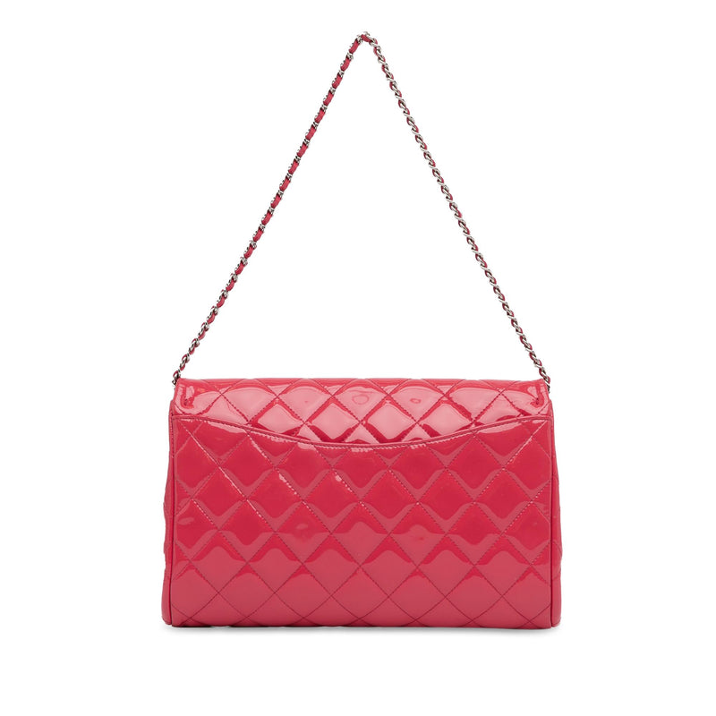 Chanel CC Quilted Patent Clutch with Chain (SHG-BPixGf)