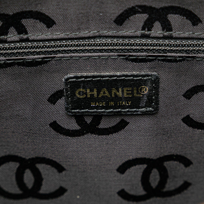 Chanel CC Wild Stitch Lambskin Handbag (SHG-4xK9Cn)