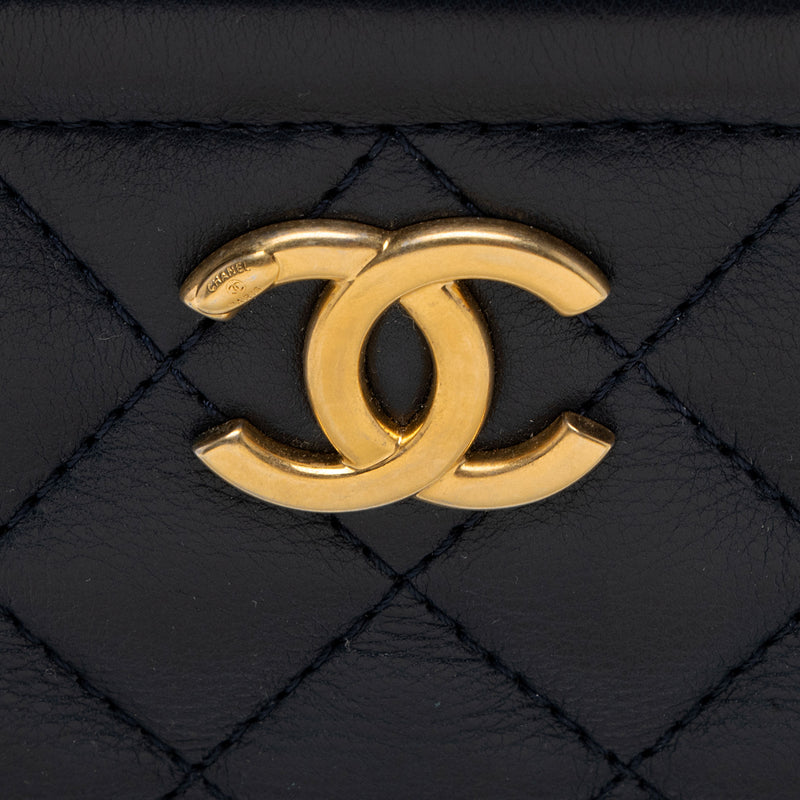 Chanel Calfskin CC Small Vanity Case (SHF-7b563I)