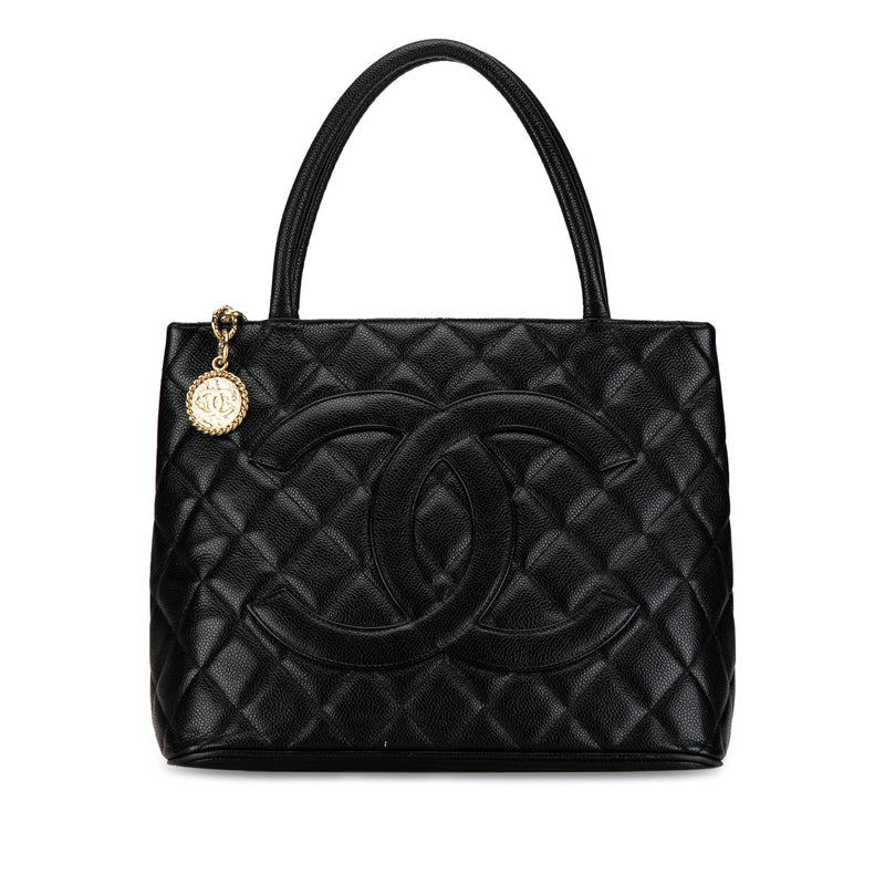 Chanel Caviar Medallion Tote (SHG-lt8XBk)