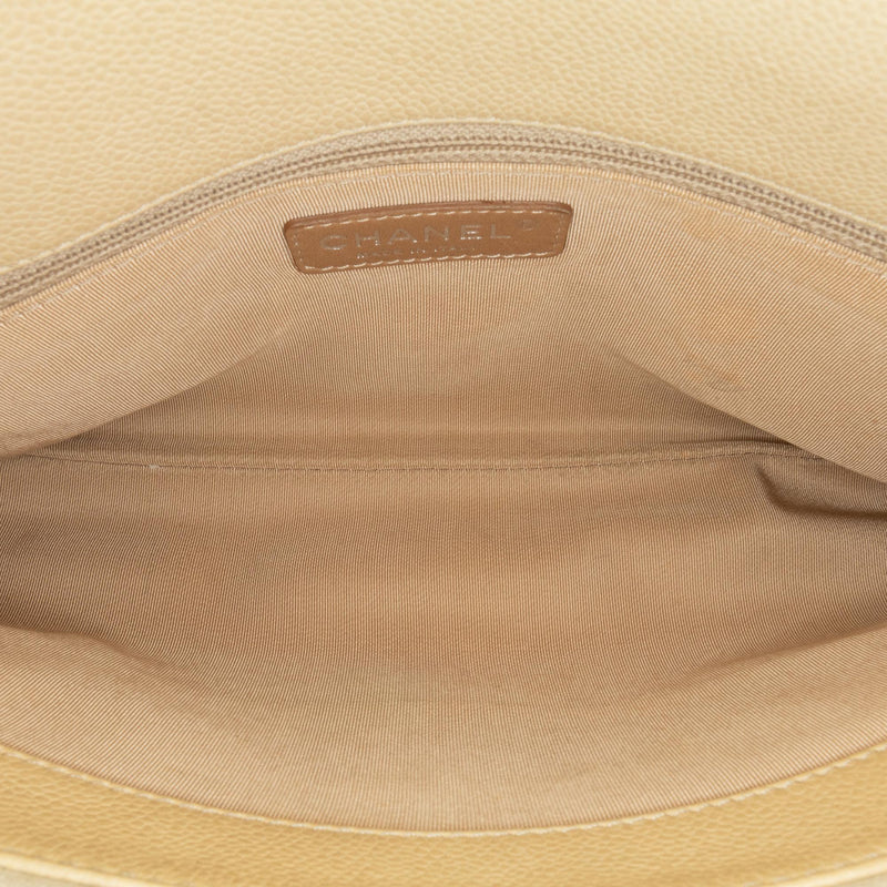 Chanel Caviar Timeless CC Soft Shopper Tote (SHG-ZZMmWs)