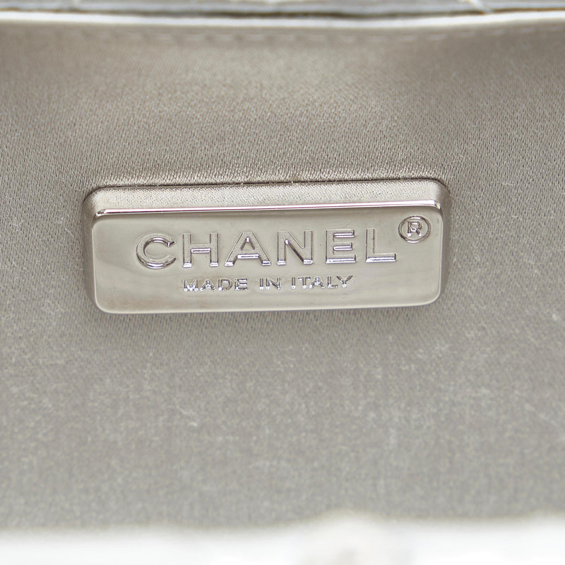 Chanel Chain Fringe Leather Clutch Bag (SHG-groSid) – LuxeDH