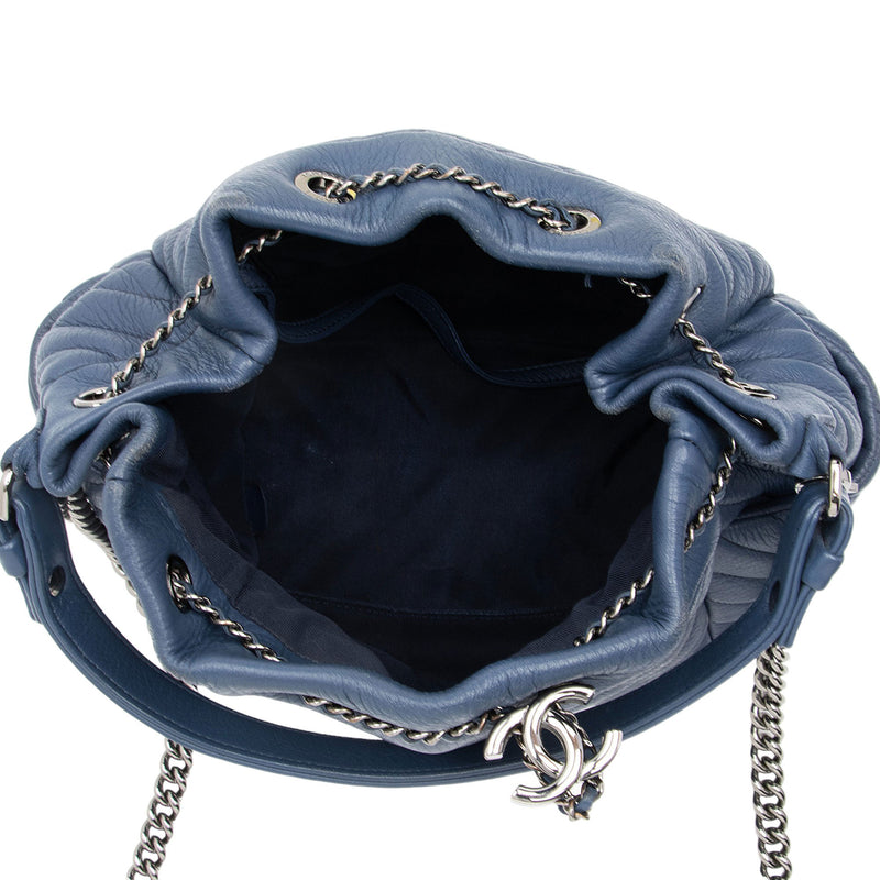 Chanel Chevron Goatskin CC Urban Spirit Small Bucket Bag (SHF-Hfm7dh)