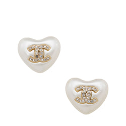 Chanel Crystal Pearl Heart CC Stud Earrings (SHF-mGAgRY)