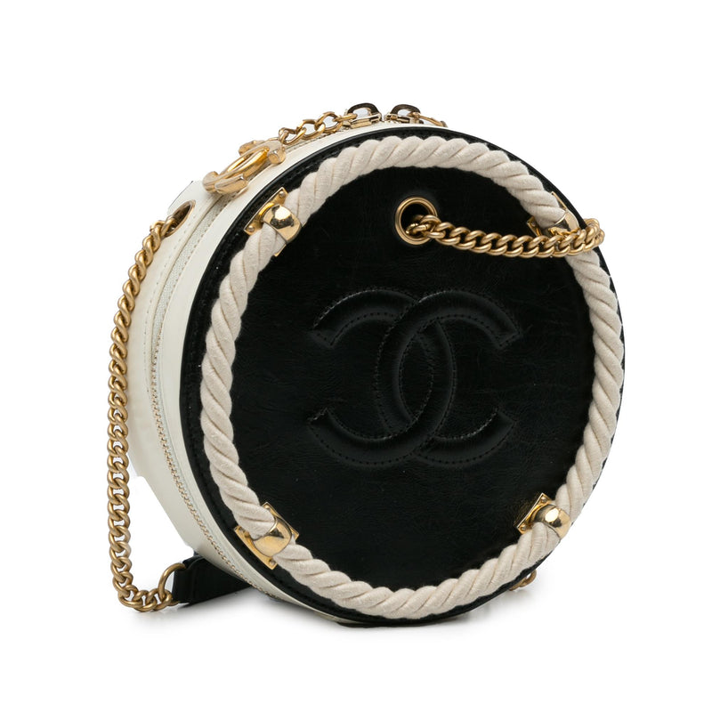 Chanel En Vogue Round Bag (SHG-CJGmNP)