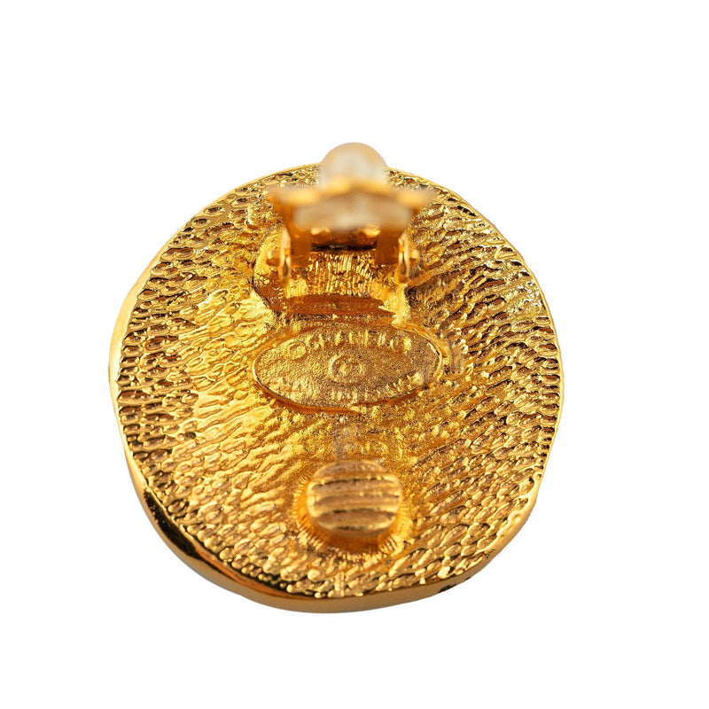 Chanel Gold Plated CC Rue Cambon Round Clip On Earrings (SHG-jju0yo)