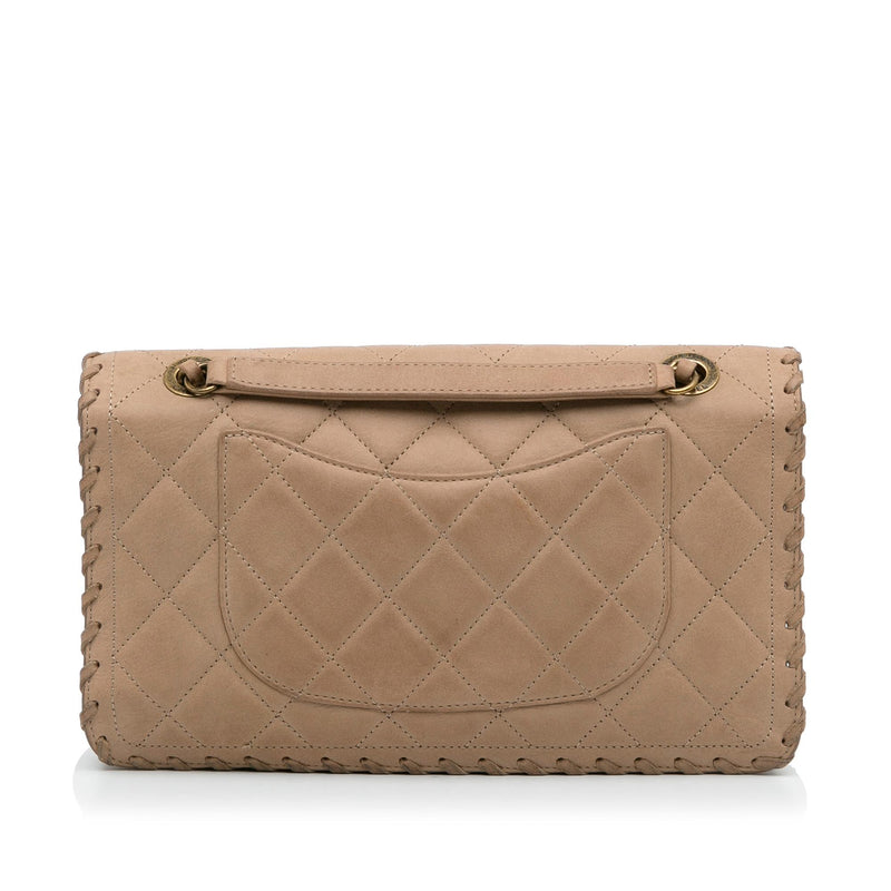 Chanel Happy Stitch Flap Bag (SHG-gc1P9T) – LuxeDH