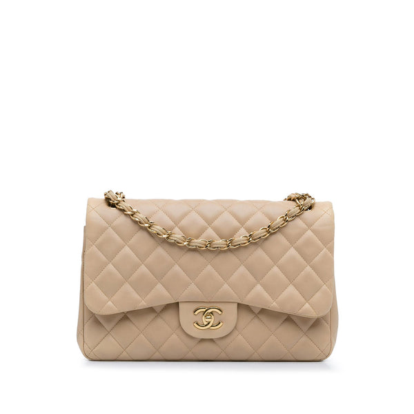 Chanel Jumbo Classic Lambskin Double Flap (SHG-w2q3Kp)