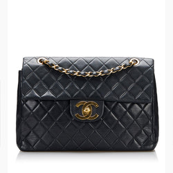 Chanel Jumbo Classic Lambskin Maxi Single Flap Bag (SHG-eYSHRc)