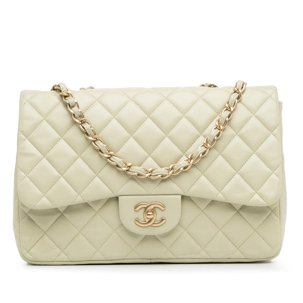 Chanel Jumbo Classic Lambskin Single Flap (SHG-RAwy5g)