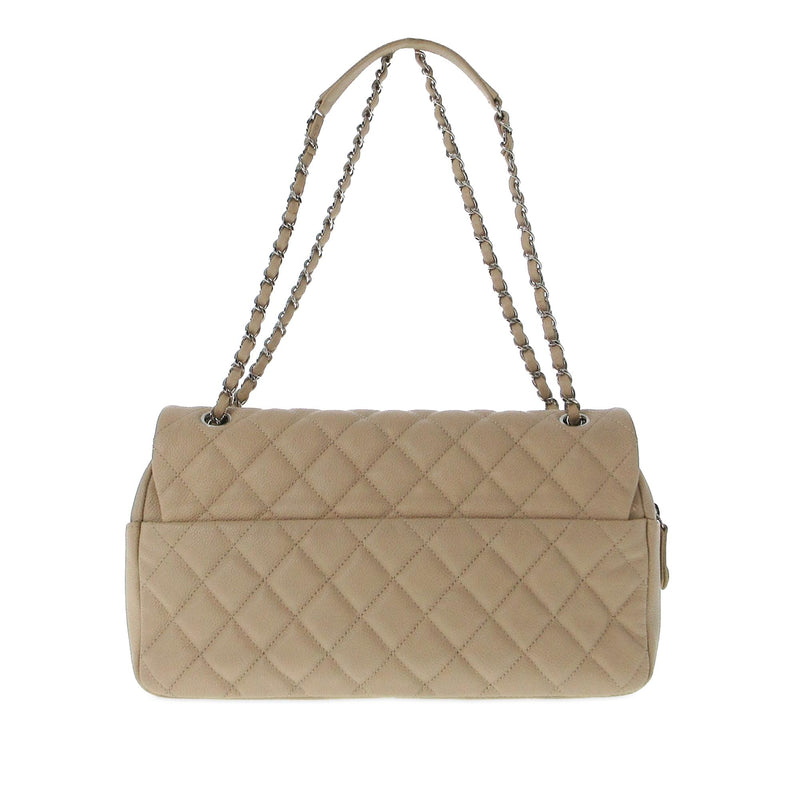 Chanel Jumbo Quilted Caviar Easy Flap Bag (SHG-dKuOT7)