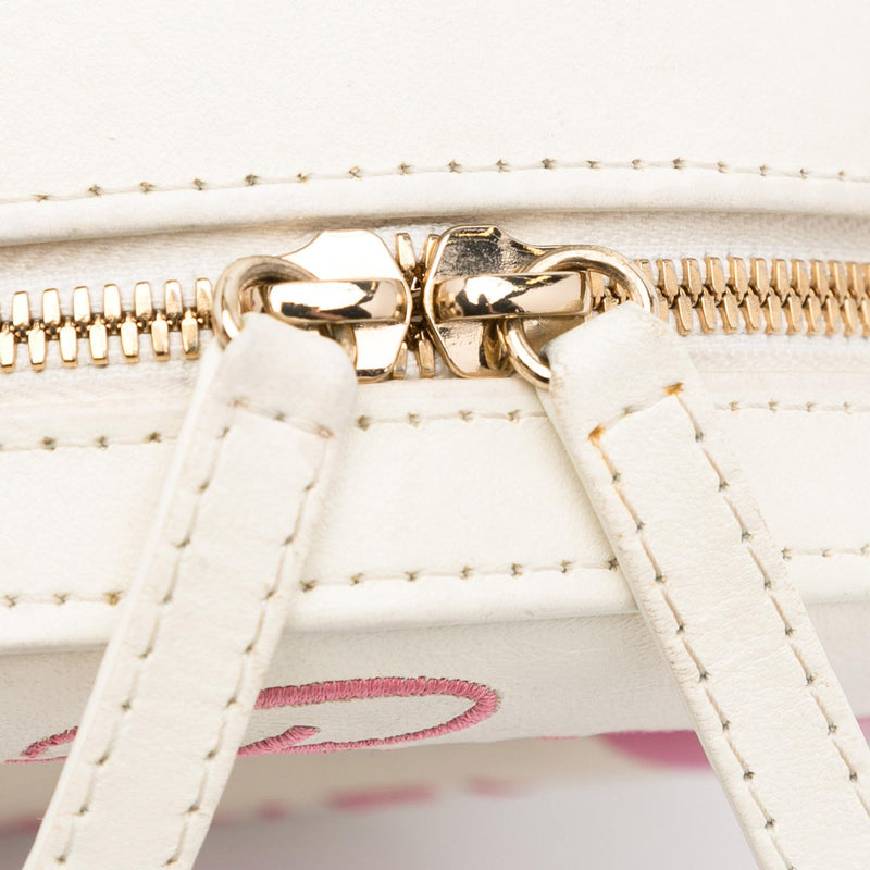 Chanel La Pausa Crossbody Bag (SHG-xvuDnI) – LuxeDH