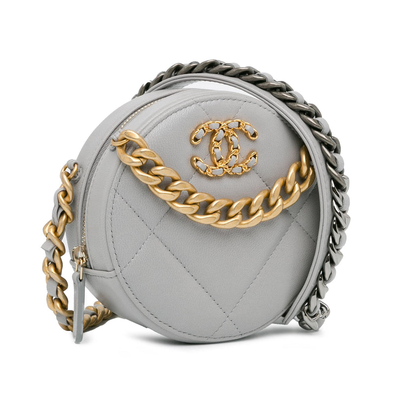 Chanel Lambskin 19 Round Clutch with Chain (SHG-mHo6g9)