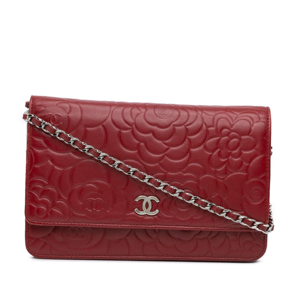 Chanel Lambskin Camellia Wallet On Chain (SHG-XAX1xo)