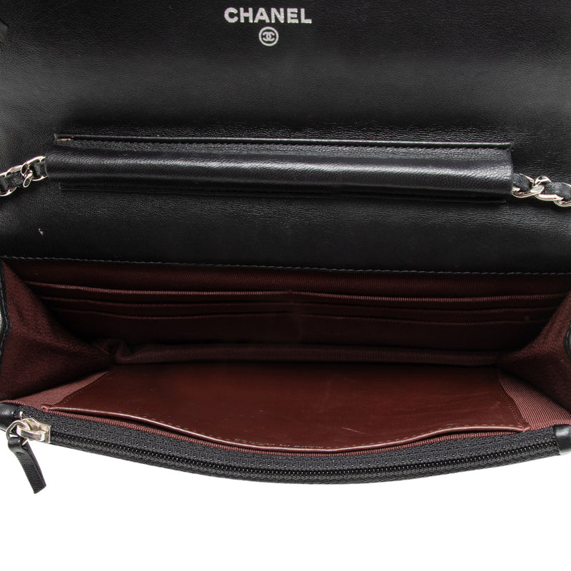 Chanel Lambskin Classic Wallet on Chain (SHF-zqvIju)