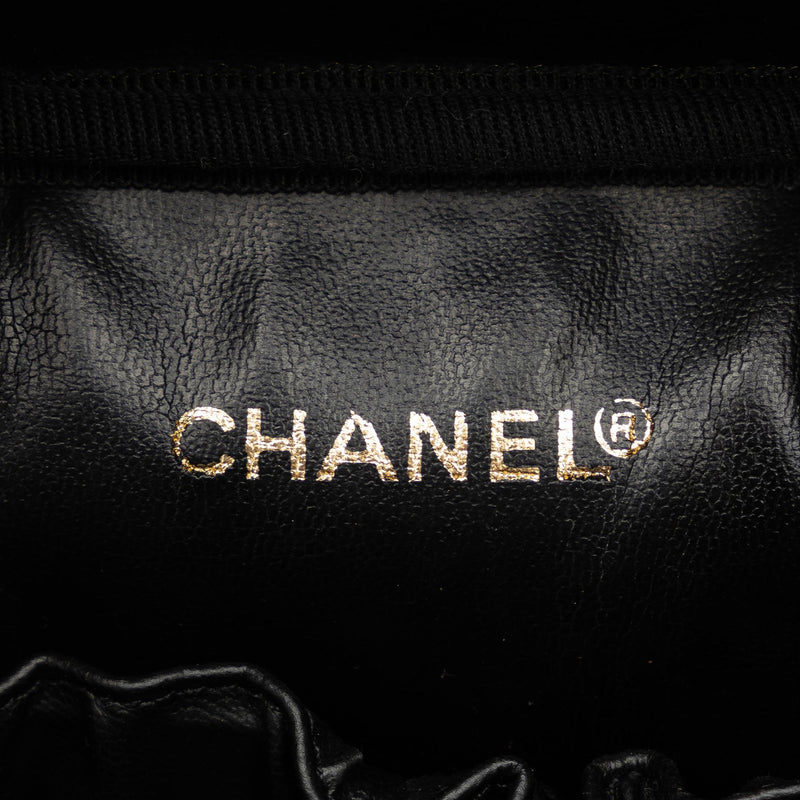 Chanel Lambskin Leather Vanity Bag (SHG-aZKKNV)