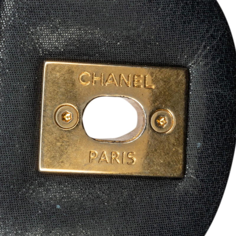 Chanel Large Aged Calfskin Chic Quilt Flap (SHG-qmJwT4)