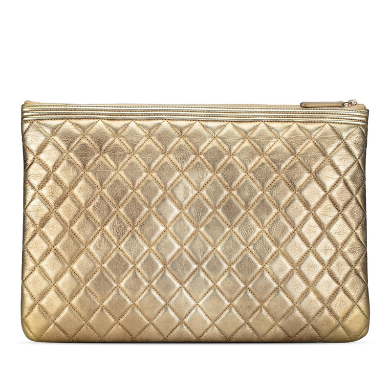 Chanel Large Lambskin Boy O Case Clutch (SHG-SszkxH)